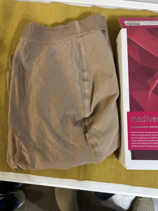 Mediven-Компресивен чорапогащник при разширени вени