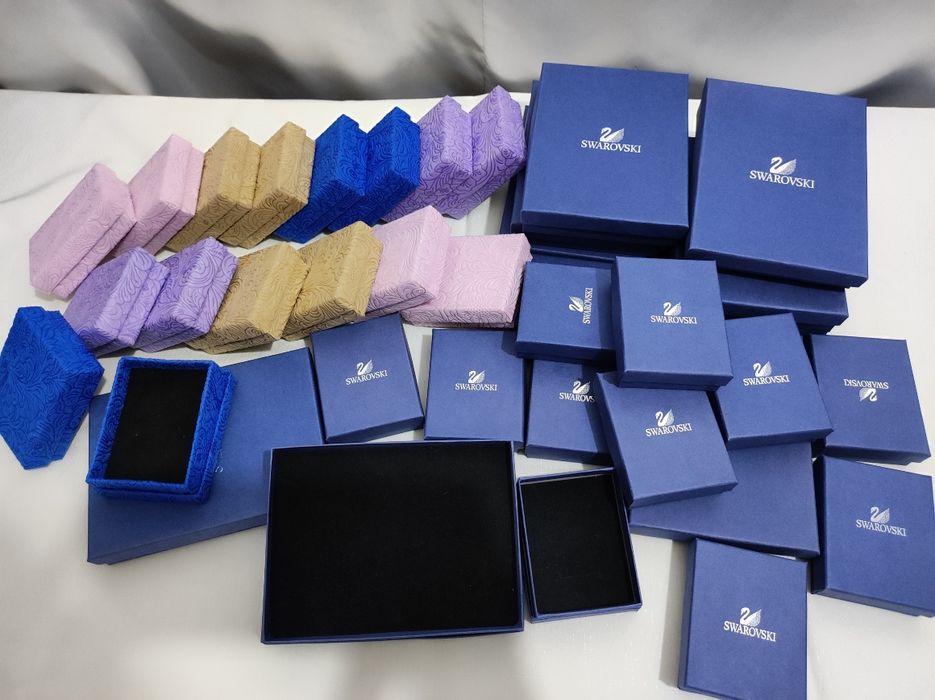 Футляры для украшений Swarovski Сваровски и др., отл. качества!