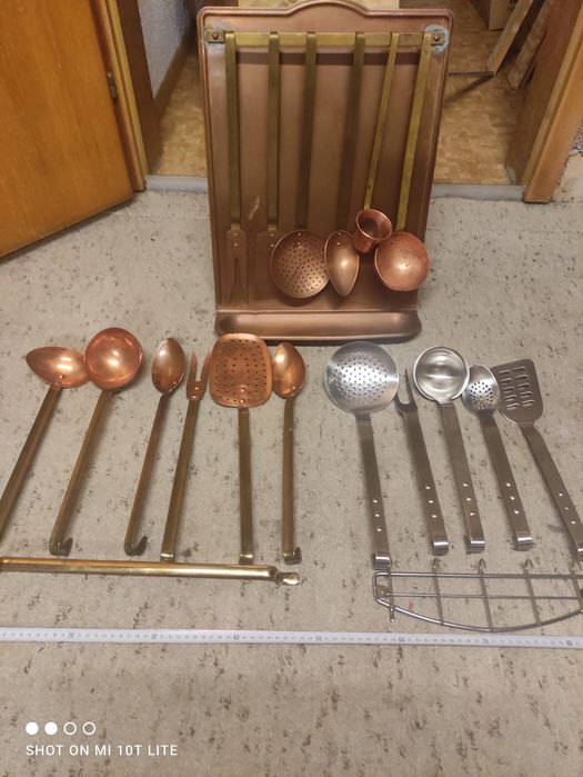 REDUCERE + CADOU!!! Vând ceaun vas bronz masiv