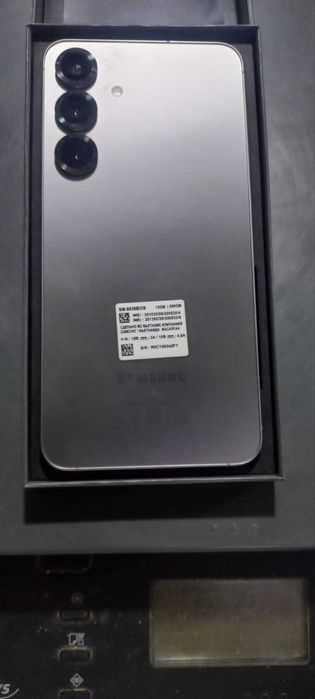 Samsung S 25 Plus 12/256   сотилади