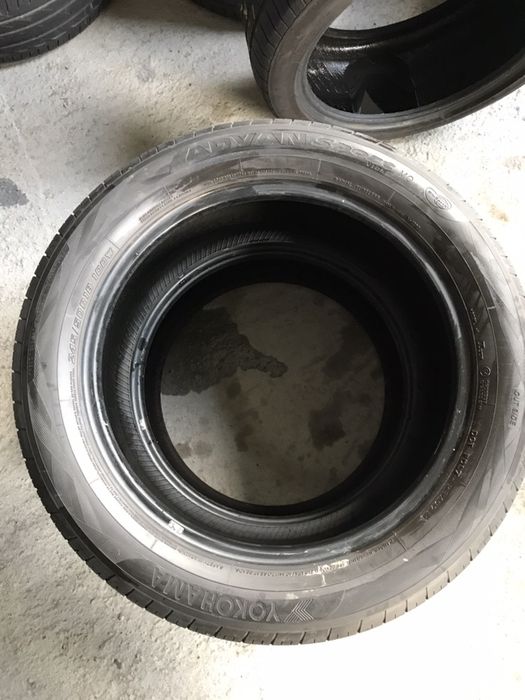 245/50/18 Yokohama 2 броя 6 мм