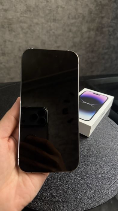 Айфон 14 pro продаю