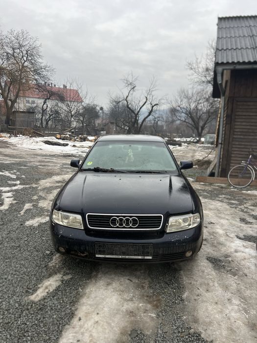 Vând audi  a4 1.9 tdi