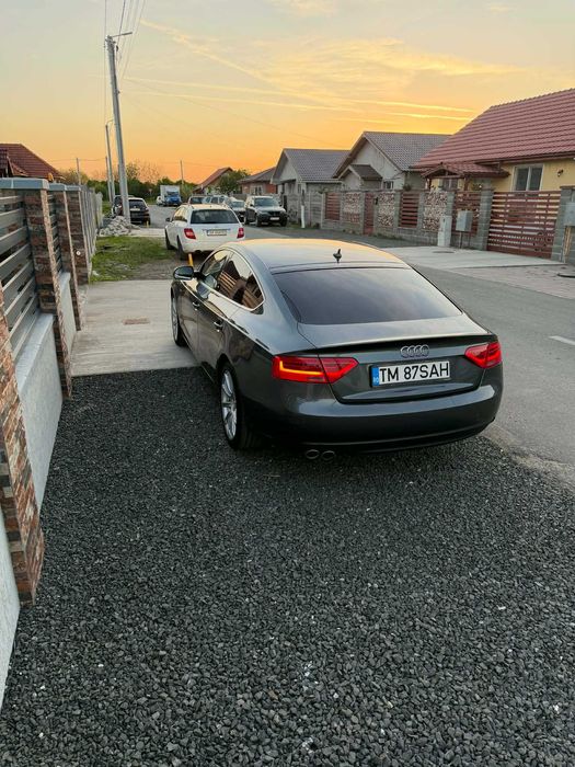 Vând Audi A5 sline  2013 automat 2.0 TDI 177 cp , 260.300 km . 0728111225