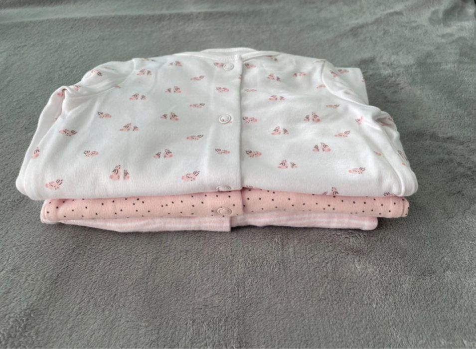 Set pijamale  bebe 6-9 luni