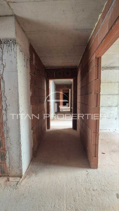 Продава се Тристаен апартамент в Пловдив, Кючук Париж - 101 кв.м за 1256 €/кв.м - Снимка #4