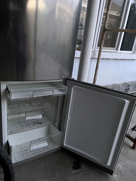 Холодильник LG Smart Inverter