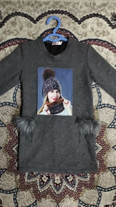 Зимняя тунийка для девочкии