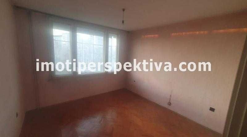 Продава се Тристаен апартамент в Пловдив, Център - 100 кв.м за 1750 €/кв.м - Снимка #2