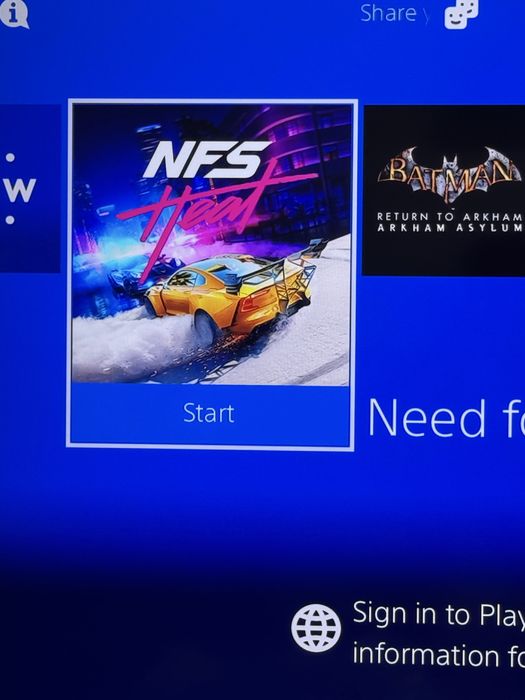 Конзола Playstation 4