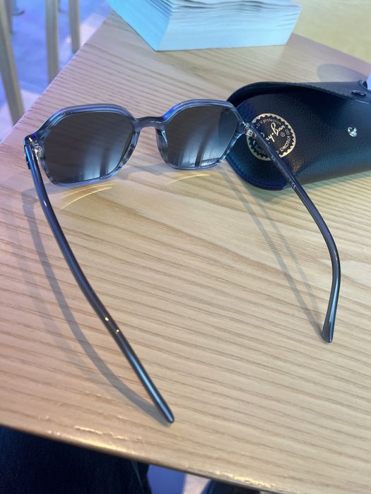 Очки Ray-Ban солнцезащитные