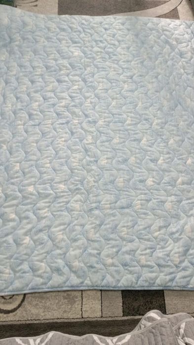 Одеяло лебяжий пух.