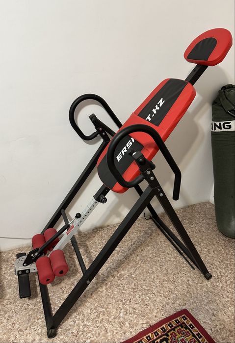 Инверсионный тренажер для позвоночника