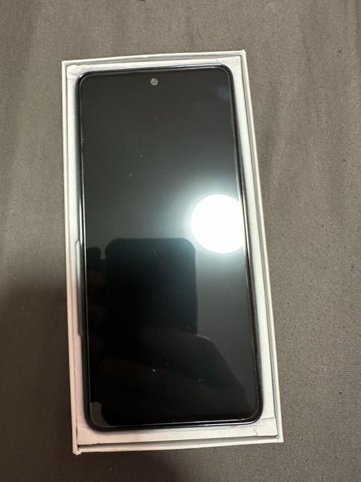 Самсунг А53 чисто нов