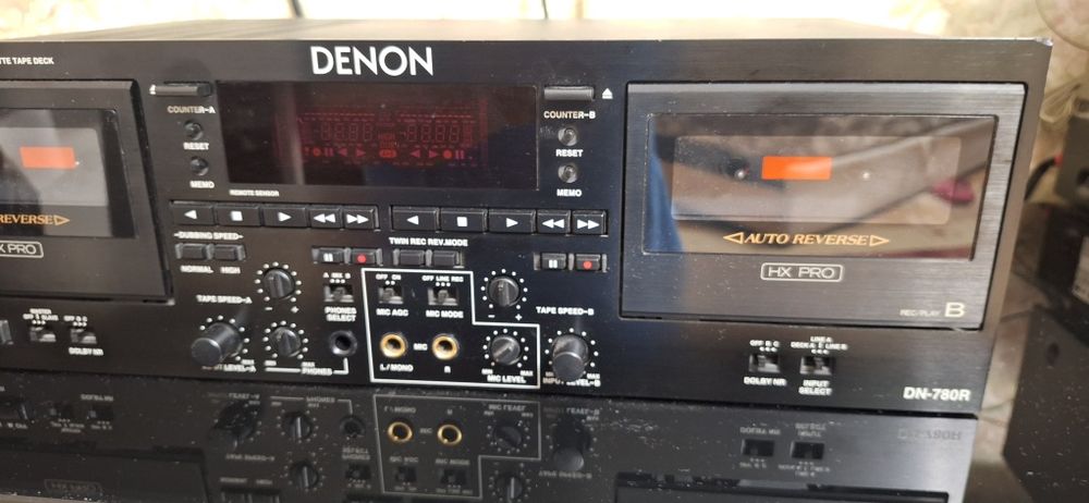 Дека двухкассетная Denon DN-780R