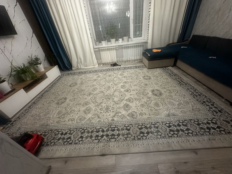 Продам ковер  размер 3/4