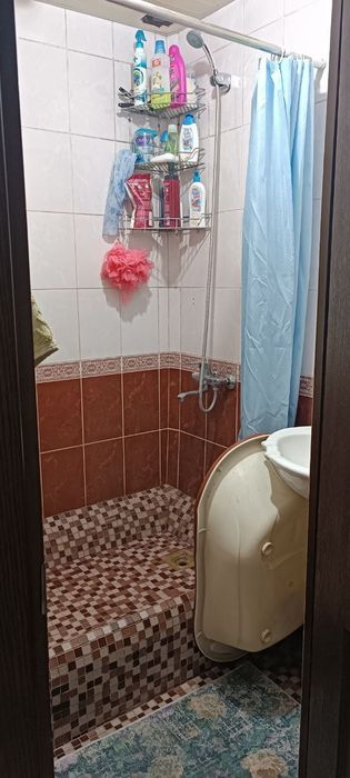 Qoraqamish 1/4  4xona 83kv