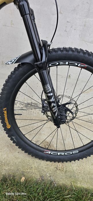 Bicicleta Full suspension santa Cruz