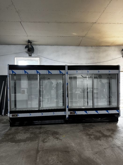 Витрина холодильник шкаф