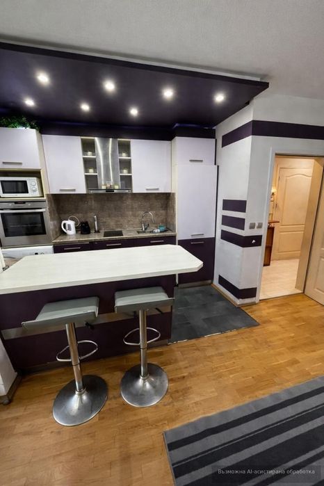 Дава се под наем Двустаен апартамент в Варна, Център - 54 кв.м за 977.16 € - Снимка #2