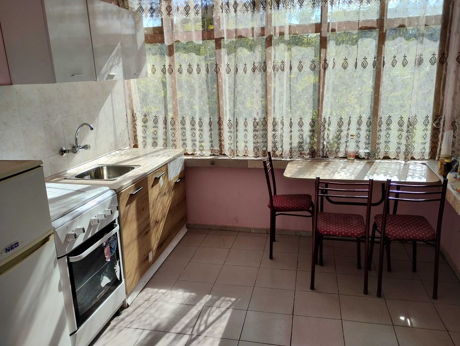 Продавам къща в село Попица