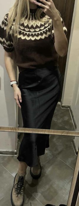 Сатенена пола ZARA