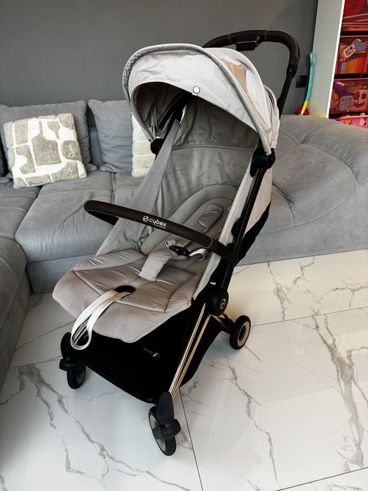 Лятна количка Cybex Coya