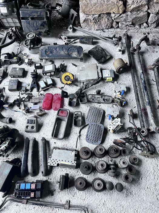 Части за nissan terrano 2.4i нисан терано 2