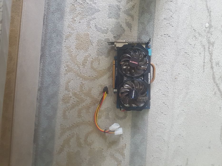 Продаю компьютер на запчасти