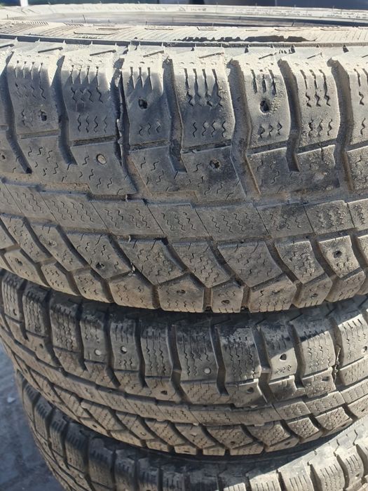 Продам зимнюю резину