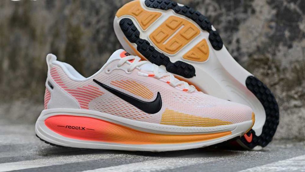 Оригинални нови дамски маратонки Nike Zoom Vomero 18 Echo pink