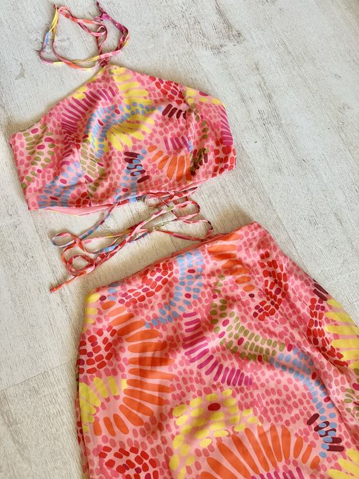 Сет от две части