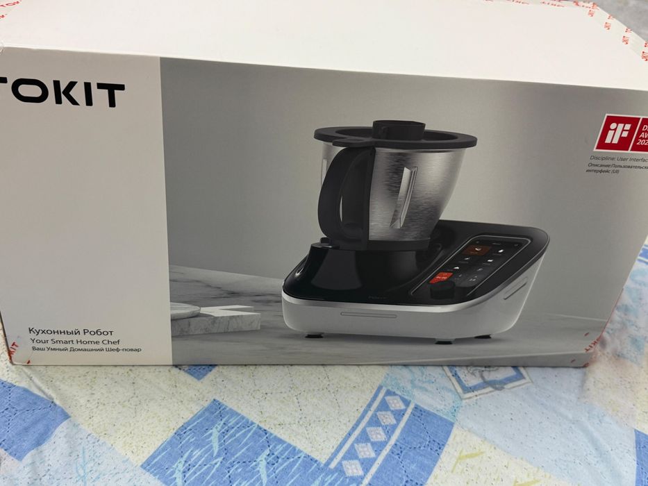 Кухонный комбайн TOKIT Premium Set