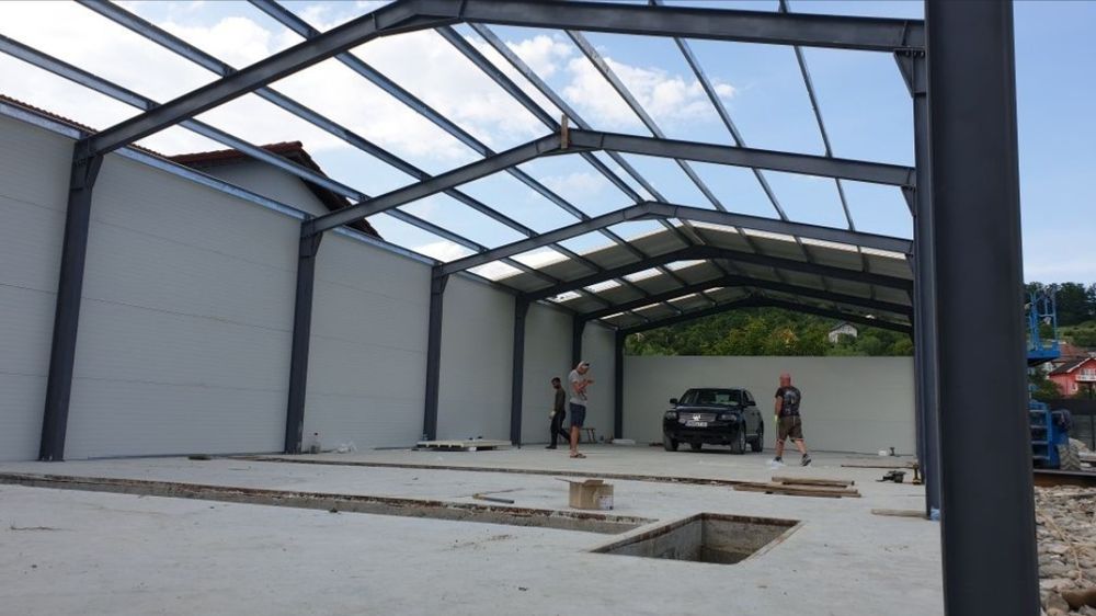 Vând structură metalică 10×20×4h