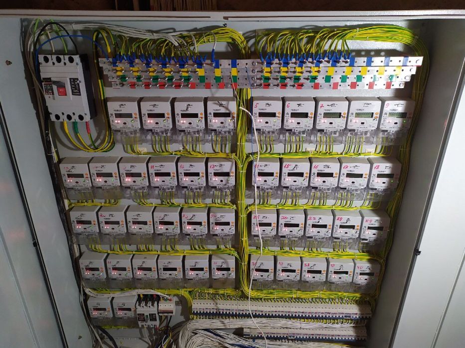 Услуги Профессионального ЭЛЕКТРИКА.