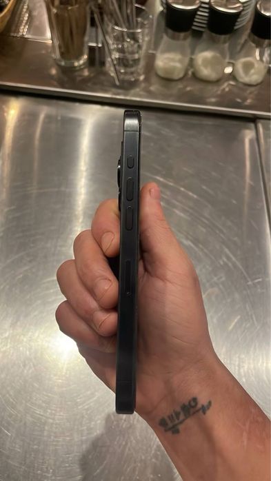 Iphone 15 pro с коробкой
