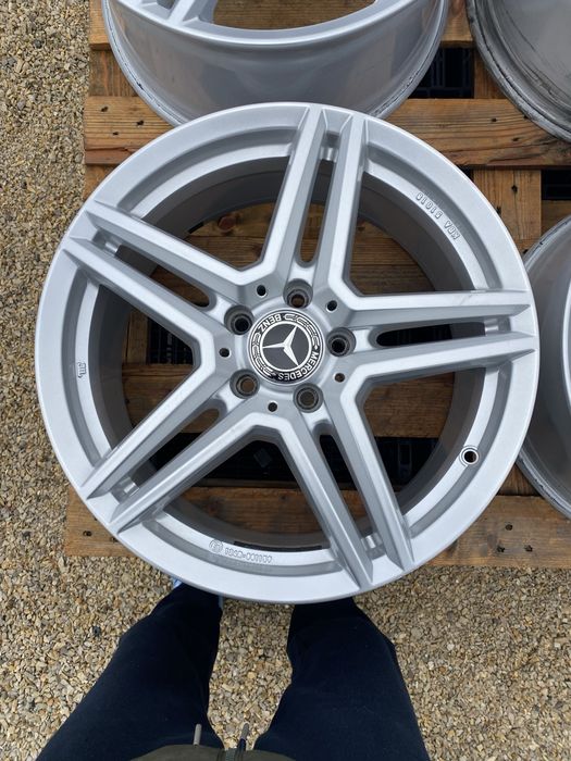 18 цола 5 х 112 мм Мерцедес , Mercedes E W 213 , W 212 Спорт Пакет