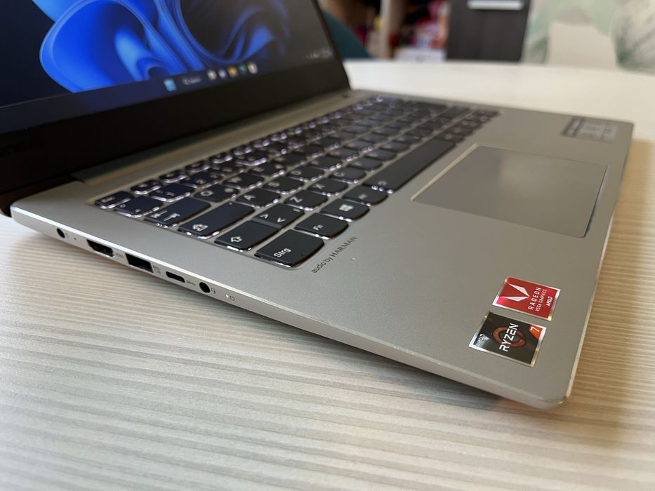 Laptop Lenovo idepad AMD Ryzen 7 - 12Gb RAM - 500SSD - Slim - Type C