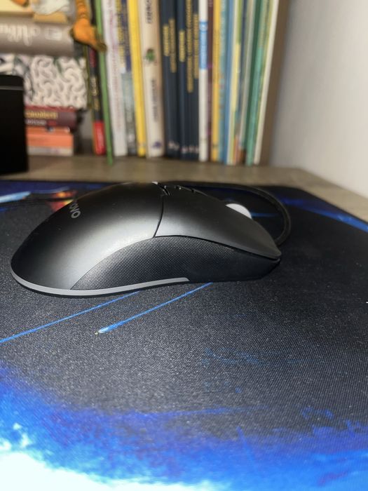 Mouse Lenovi RGB  Nou ne utilizat Fir de 2M