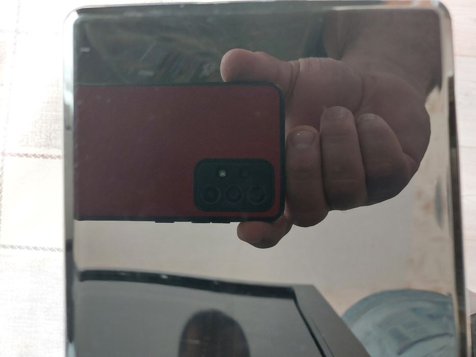 Nuc i7  Мини компютър