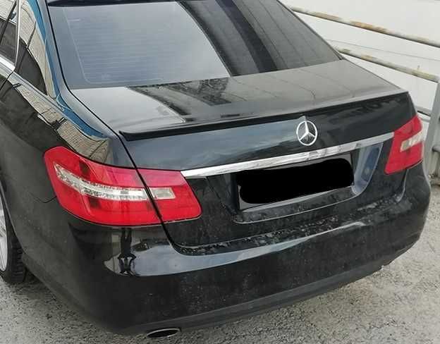 АМГ Спойлер за багажник Мерцедес в212 / Mercedes W212 AMG Spoiler