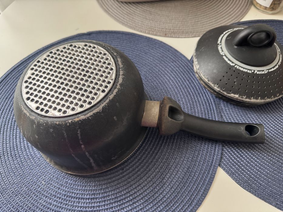 Кастрюля ковш с крышкой б/у