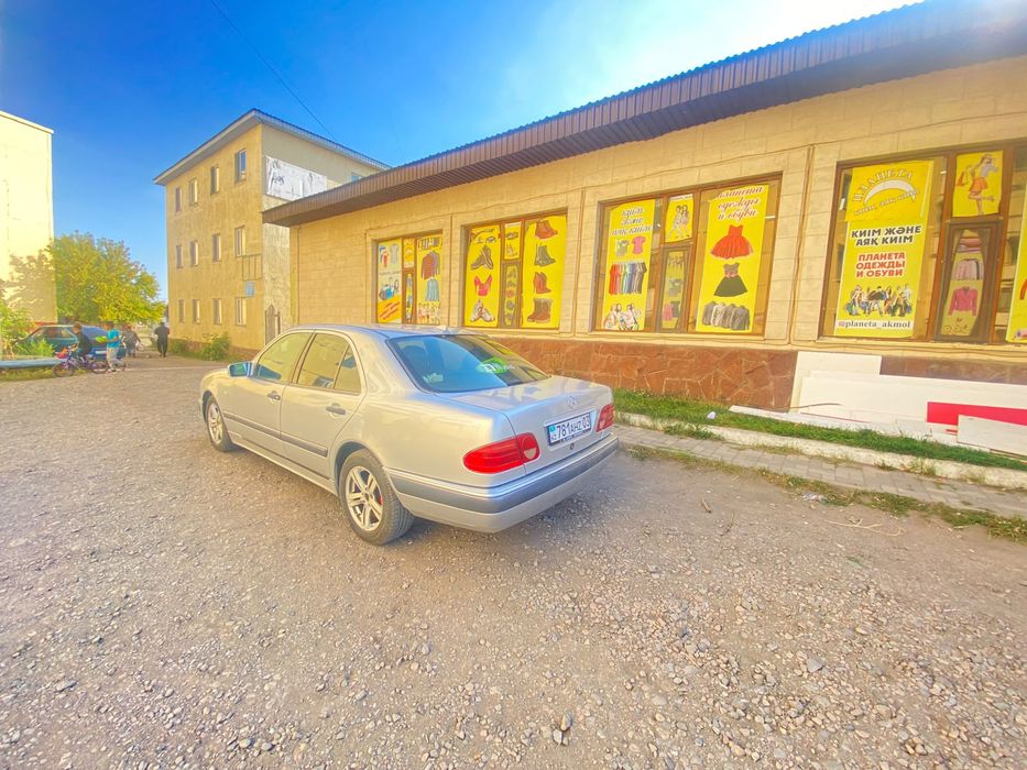 Продам Mercedes-Benz E200