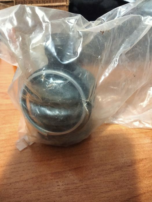 Автозапчасти комплектующие