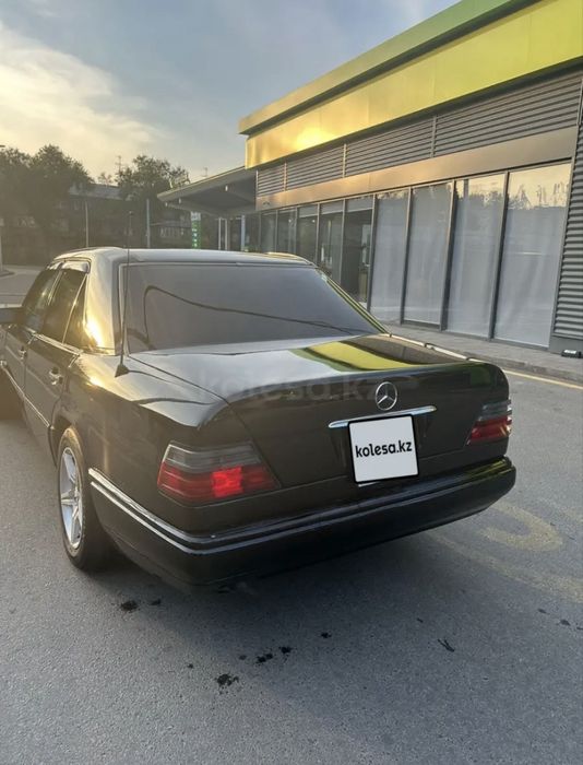 Мерседес Е320 японец