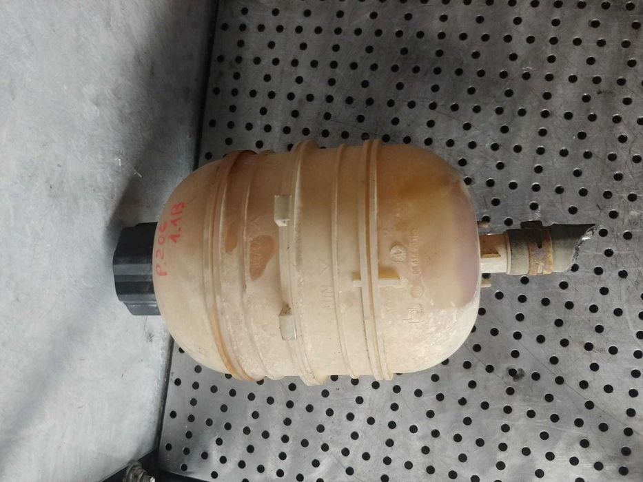 vas expansiune 1.1b hfx peugeot 206 citroen c3  9641470180