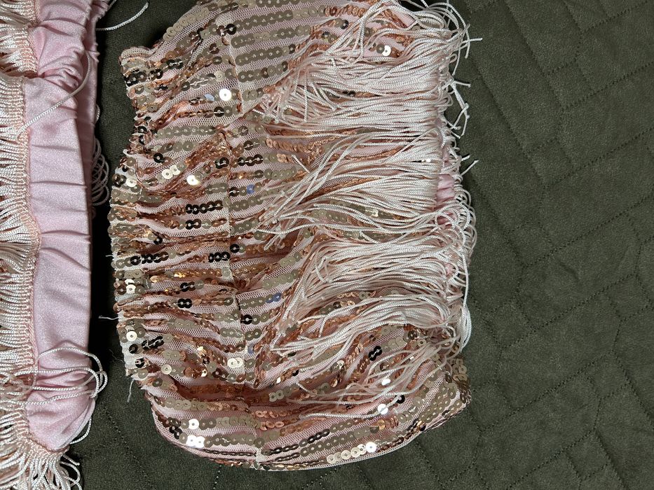 Комплект бюстие и пола пайети ресни