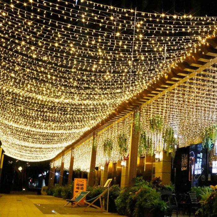 80м Коледни лампички 400LED диода черен кабел за вашата сграда в топла светлина