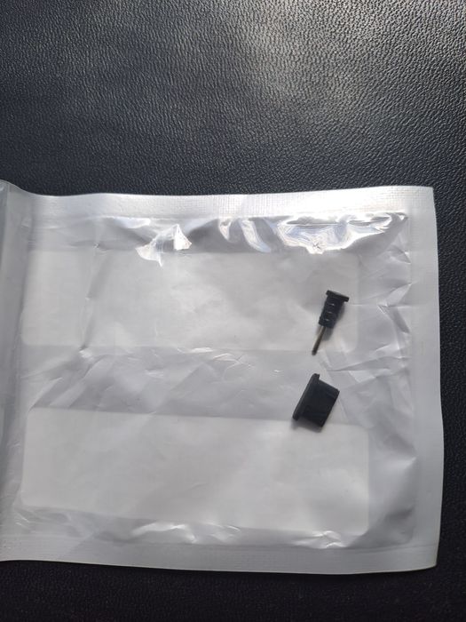 Doape anti-praf si umezeală pentru Smartphone