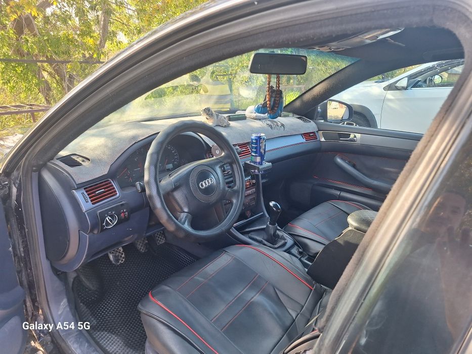 Продам машина Audi A6